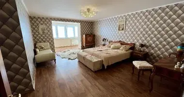 Квартира 5 комнат в Одесса, Украина