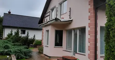 4 room apartment in Ratomka, Belarus