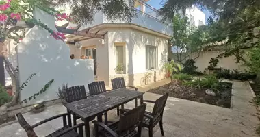 Dom 5 pokojów w Nikozja, Cyprus