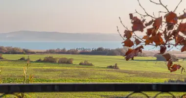 Dom 7 pokojów w Tihany, Węgry