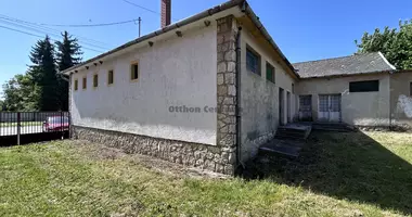 4 room house in Bakonytamasi, Hungary