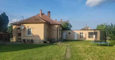 Dom 3 pokoi w Koelked, Węgry