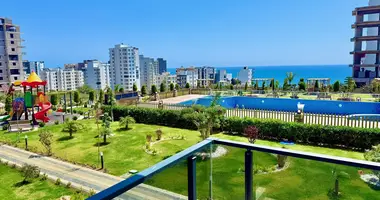 2 bedroom apartment in Mezitli, Turkey