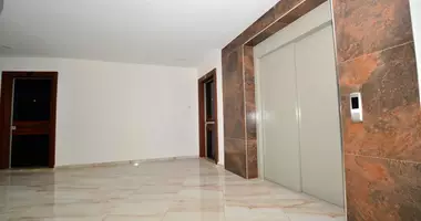 1 room apartment with parking, with sauna in Alanya, Turkey