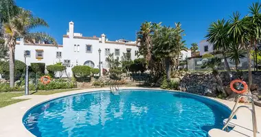 Reihenhaus in Casares, Spanien