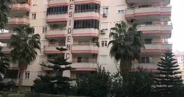 Квартира 3 комнаты с балконом, с мебелью, с лифтом в Махмутлар центр, Турция