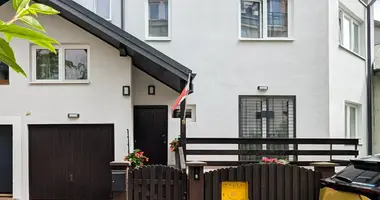 Haus 6 zimmer in Warschau, Polen