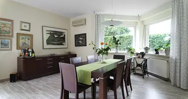 6 room house in Warsaw, Poland