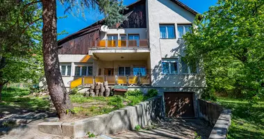 5 room house in Budapest, Hungary