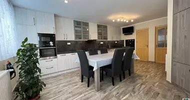 2 room house in Kety, Hungary