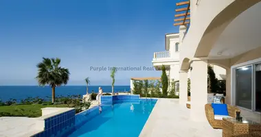 Villa 4 bedrooms in Peyia, Cyprus
