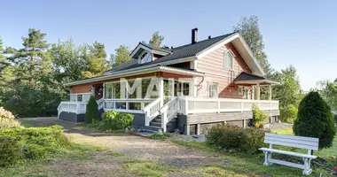 Casa 5 habitaciones en Naantali, Finlandia