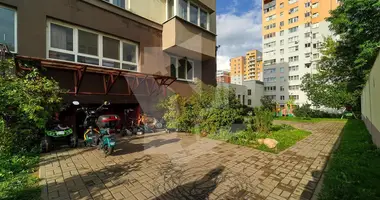 Pomieszczenie biurowe 63 m² w Mińsk, Białoruś