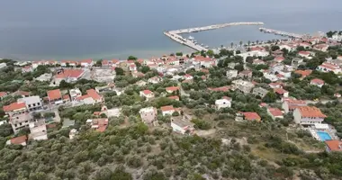 Terrain dans Skala Kallirachis, Grèce