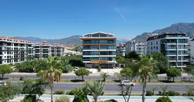 Gewerbefläche 303 m² in Muratpasa, Türkei