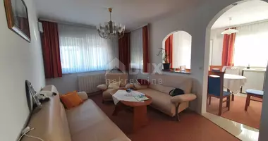 Mieszkanie 3 pokoi w Grad Rijeka, Chorwacja