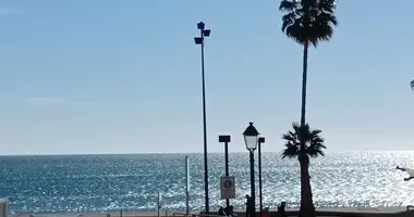 Apartamento 3 habitaciones en Fuengirola, Španjolska