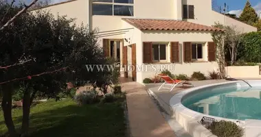 Villa 4 bedrooms with Furnitured, with Air conditioner, with Garage in Cannes, France