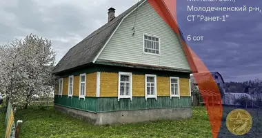 Dom w Radaskovicki selski Savet, Białoruś
