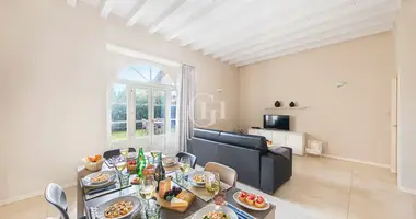 3 bedroom apartment in Toscolano Maderno, Italy