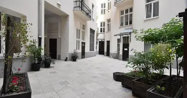Wohnung 3 zimmer in Warschau, Polen