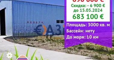 Коммерческое помещение 3 000 м² в Bata, Болгария