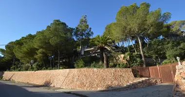 Вилла 8 спален с подвалом, с личным бассейном в Dehesa de Campoamor, Испания