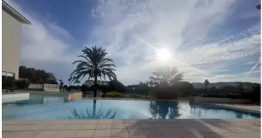 Mieszkanie 2 pokoi w Antibes, Francja