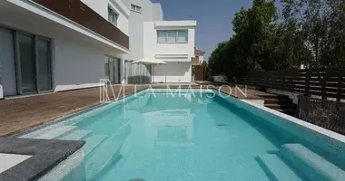 4 bedroom house in Nicosia District, Cyprus