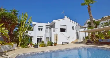 Villa 5 bedrooms with Air conditioner, with Terrace, with Central heating in Rojales, Spain