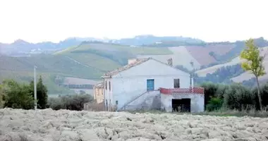 Участок земли в Терни, Италия