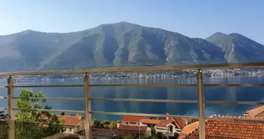 Mieszkanie 3 pokoi w Dobrota, Czarnogóra