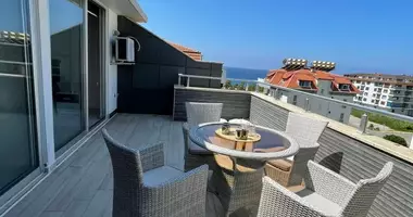 Penthouse 3 bedrooms in Alanya, Turkey