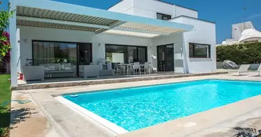 Villa 5 bedrooms with Furnitured, with Air conditioner, with Terrace in San Pedro de Alcantara, Spain