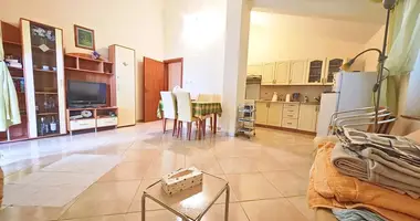 2 bedroom apartment in Soline, Croatia