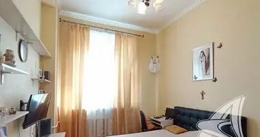 Apartamento 3 habitaciones en Brest, Bielorrusia