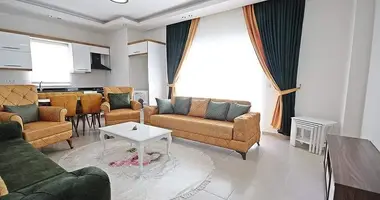 2 bedroom apartment in Mahmutlar, Turkey