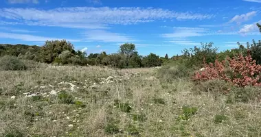 Plot of land in Tsikoliana, Greece