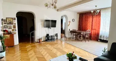 Appartement 3 chambres dans Tbilissi, Géorgie