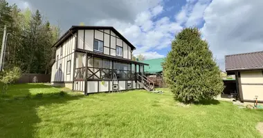Casa en Baraulanski selski Savet, Belarús
