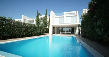 3 bedroom house in Chloraka, Cyprus