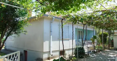 Dom 3 pokoi w Podgorica, Czarnogóra