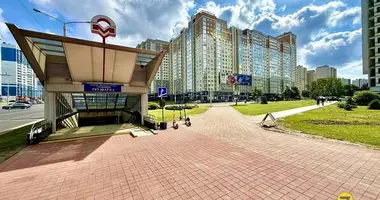 Mieszkanie 4 pokoi w Mińsk, Białoruś