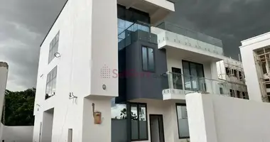 4 bedroom apartment in Accra, Ghana