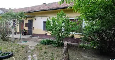 Dom 3 pokoi w Nagykoroes, Węgry