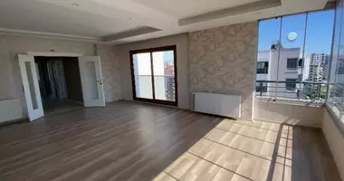3 room apartment with sea view in Mersin, Turkey