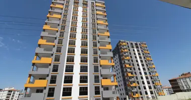 Apartamento 5 habitaciones en Sincan, Turquía