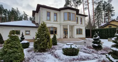 5 room house in Mucenieki, Latvia