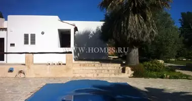 Villa 7 bedrooms with Furnitured, with Air conditioner, with Garden in Spain