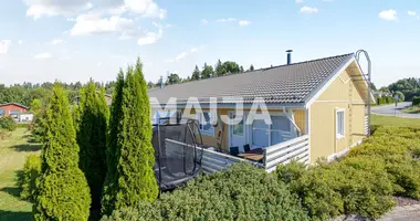 3 bedroom apartment in Kaarina, Finland